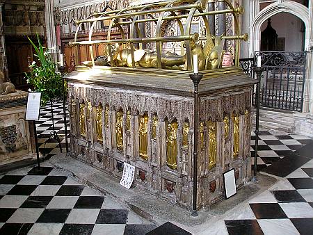 Warwick - Beauchamp Tomb